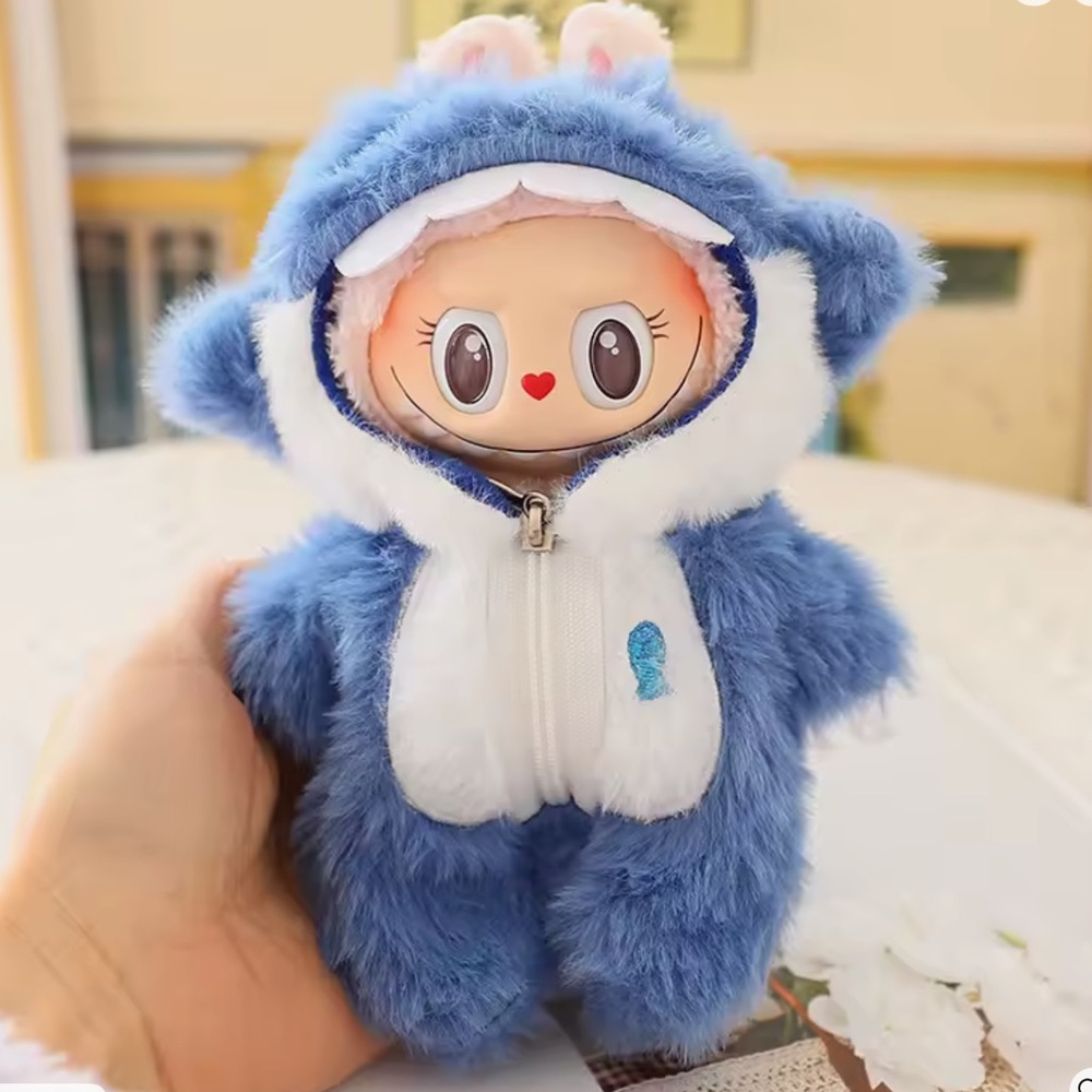 Labubu 🦈 Shark Outfit - Doll NOT included - Picture 1 of 1